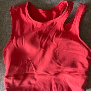 NWOT LULU bra top/ Tank top